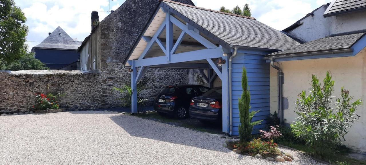 La Ferme Aux Fleurs Bed & Breakfast Ossun Eksteriør bilde